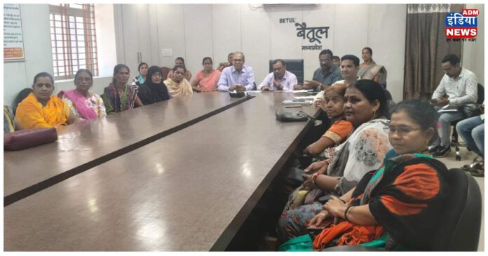 Under Ladli Brahmin Yojana, funds were transferred to the accounts of Ladli Sisters, Ladli Sisters of Betul district were benefited