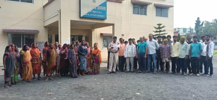 आदिवासियों के साथ अन्याय: वन सुरक्षा समिति ने की सख्त कार्रवाई की मांग